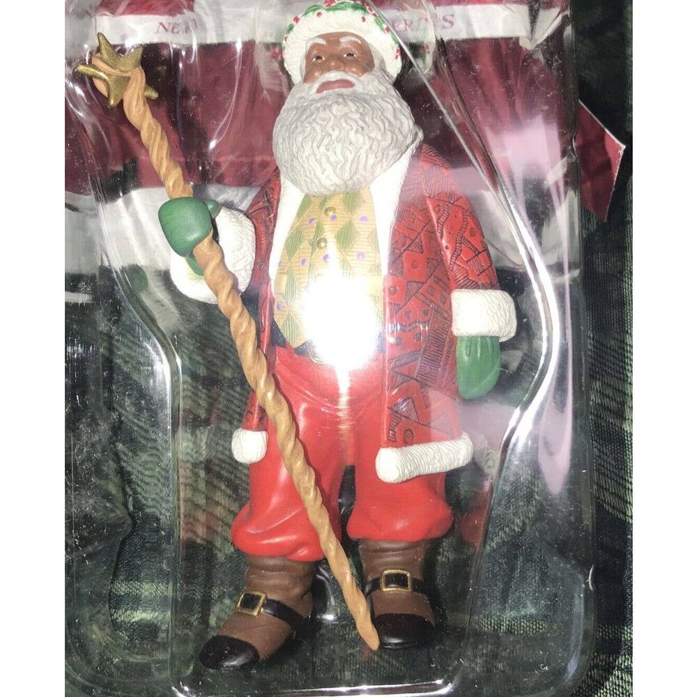 1999 Hallmark Black Americana Joyful Santa Claus Christmas‎ Ornament